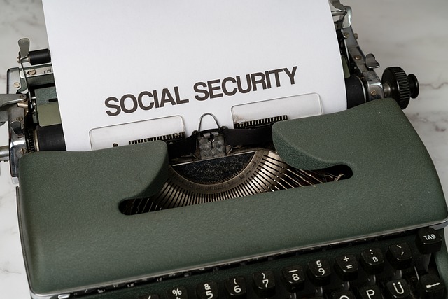 Your Guide to Social Security: Calculating Benefits and Retirement Planning